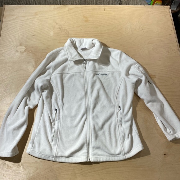 Columbia Women's White Fleece Jacket 1X (MK) - Picture 3 of 8